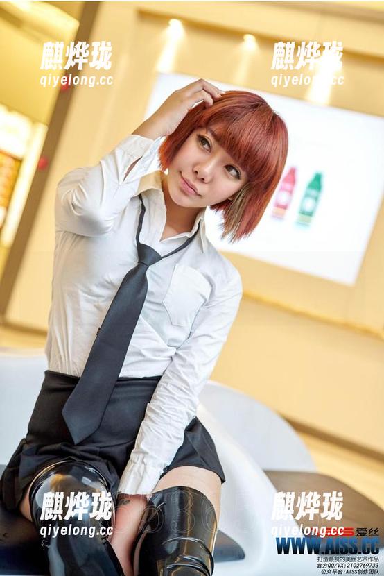 AISS爱丝(钻石版) - 索菲的秋日女神写真，高清到划破秋天的宁静
