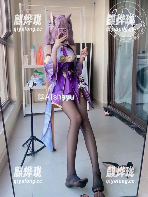 AT鲨 图集:AT鲨的少女,在舞蹈室里悄悄透露了…她对新鞋子的执念!