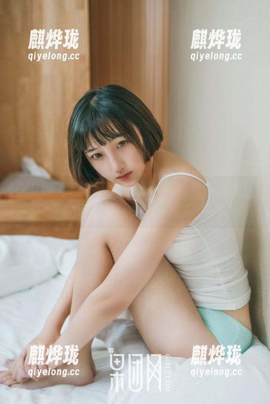 GIRLT果团网 - 通灵儿的豹纹美图，炫目的同时又让人心头一紧。