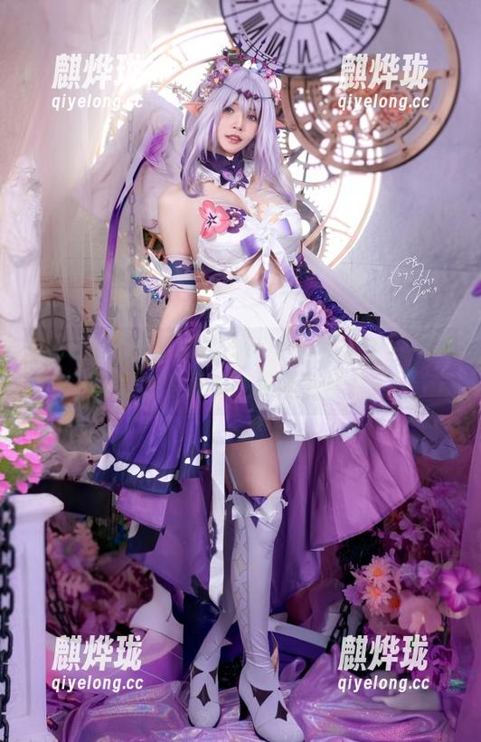 Machi马吉 Machi马吉带来的崩坏:星穹铁道——一册高清写真集就是那么任性!
