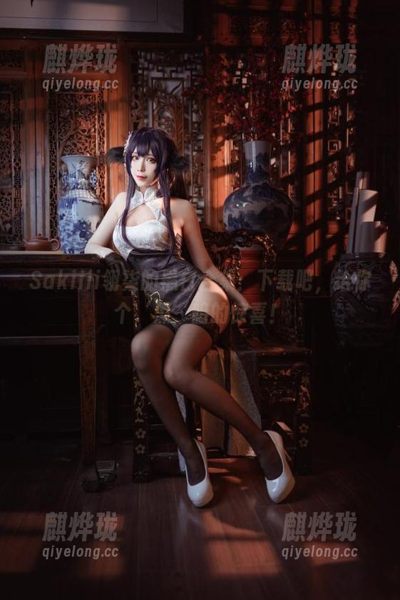 Sakiiii翎柒的黑白合集：下载吧，给你个‘黑’暗的惊喜！