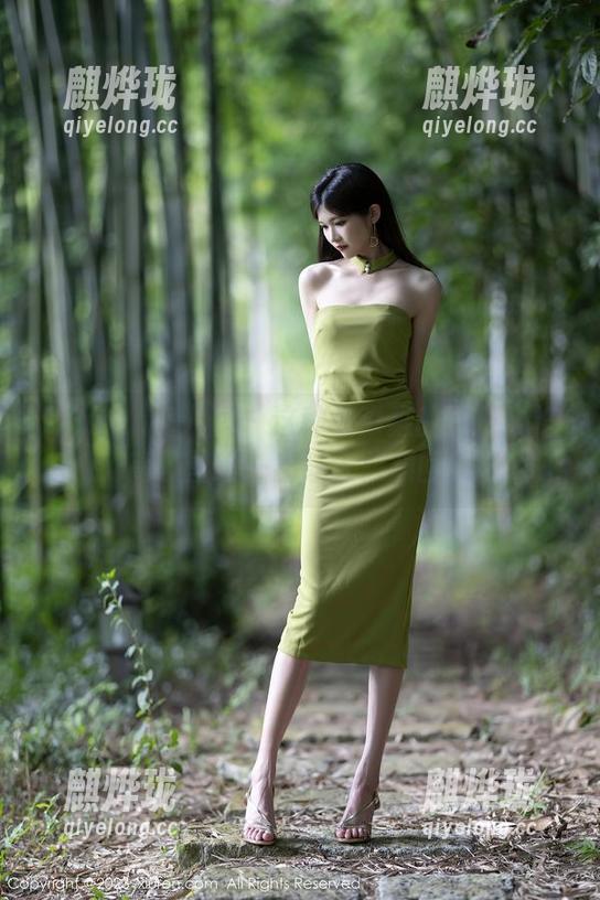 Xiuren秀人网 - 这种桓淼淼的女仆风格，高清壁纸一出让人频频回头瞥