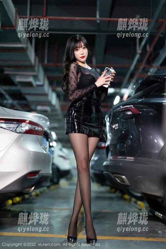 Xiuren秀人网 - 定制您专属视角，陶喜乐_lele的美脚带你漫游指尖的明媚