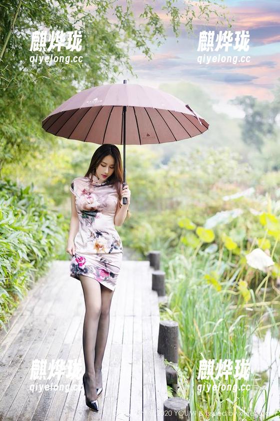 YouMi尤蜜荟-Carol周妍希 YouMi尤蜜荟 - 女王归来!Carol周妍希的高清合集,看着都觉得肩上的肩章沉甸甸!