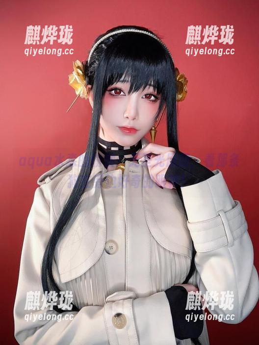 aqua水淼 aqua水淼的瑜伽:无圣光原图,看那条狗在旁边好奇的眼神!