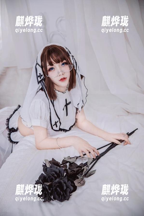 仙九Airi 仙九Airi的作品,串连起了吊带的无尽可能,胆小勿入哦!