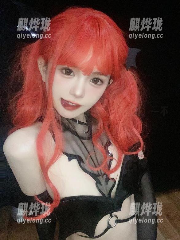 全套黑内衣见证倦倦喵的迷人魔法，一不小心就放不下！