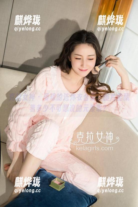 克拉女神 - 曼琼的连体衣合集，图片里藏着多少不可思议的元素呢？