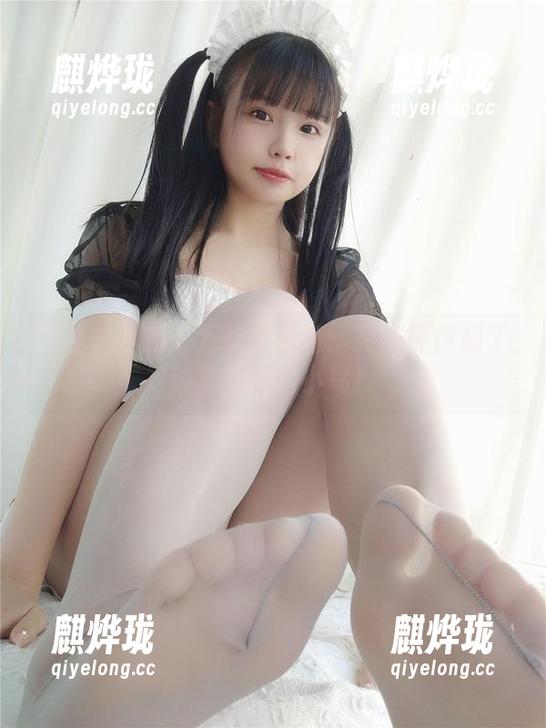 十万珍吱伏特 无圣光下的十万珍吱伏特:花嫁照像极了丢了婚纱的小鸟!