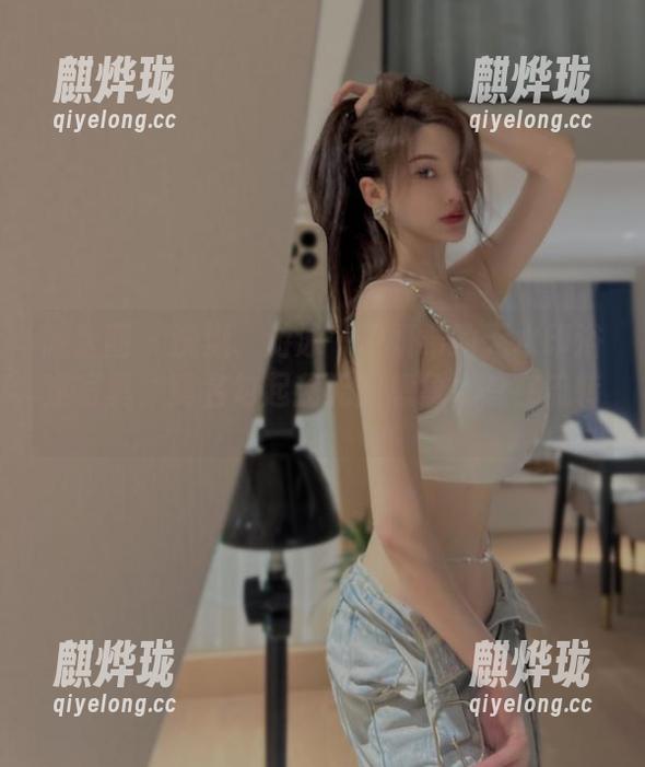 周妍希 微密圈 - 洗澡、游泳…周妍希的无水印浴室写真,莫名勾起我无限想象,总在流转。