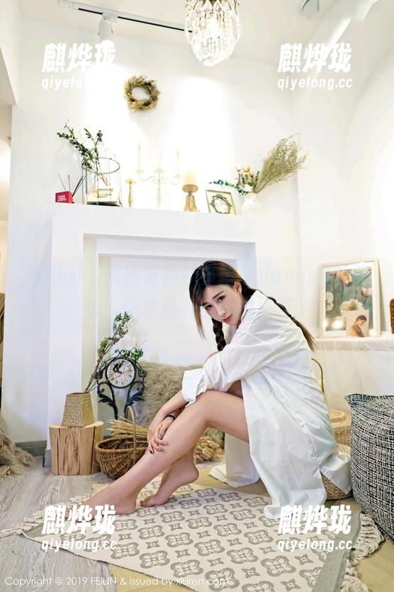 嗲囡囡-小蛮妖yummy 嗲囡囡 - 套图更新!小蛮妖yummy的美脚,这才是最洗眼的风景。