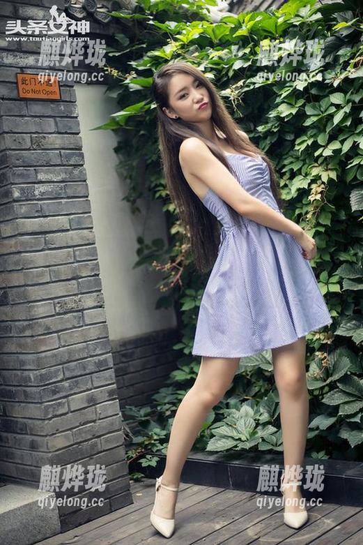 头条女神 - 文雪的私房图包：女神复出，惊喜在后面等着你！