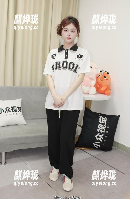 小众视觉-小苹果 小众视觉 - 小苹果的旅拍图集,路边的小风景竟如此迷人