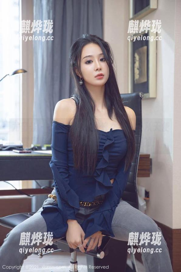 尤蜜荟-小尤奈 尤蜜荟 - 小尤奈的私房修女,一秒从天使变魔鬼,果然不是摆拍可以解释的!