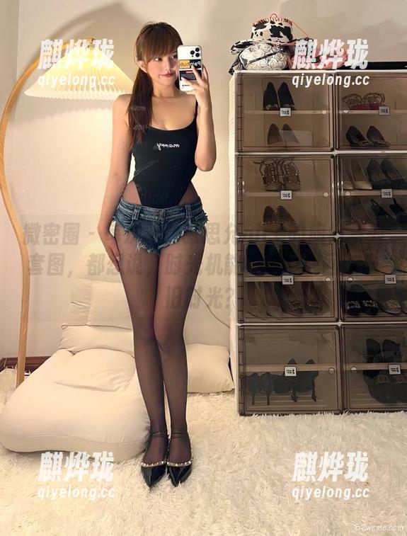 张思允nice 微密圈 - 每次看到张思允nice的旗袍系列套图,都想说,时光机能不能带我回东方旧时光?