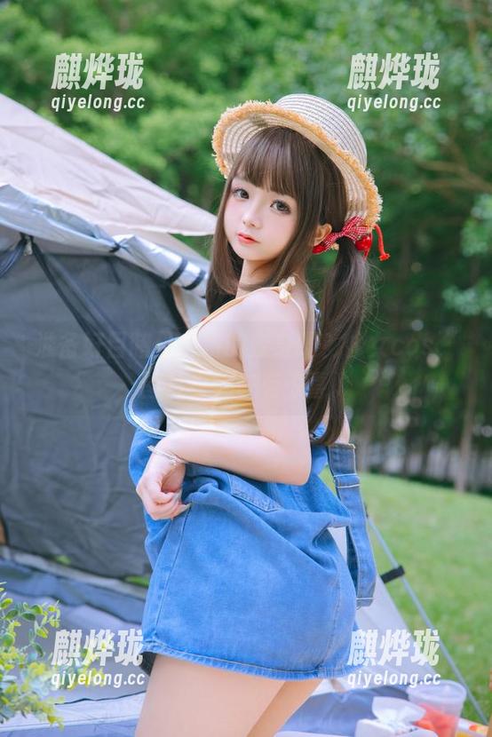 准备好目睹日奈娇的变身吗？修女cos，图片里或许有惊喜。