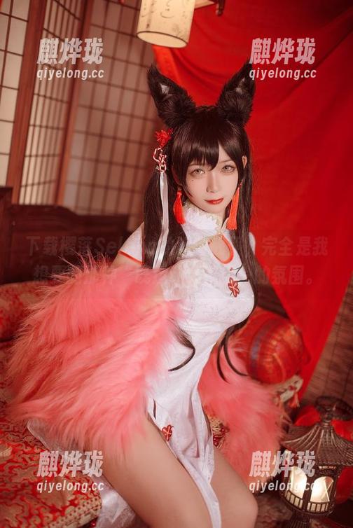 樱落Selena 下载樱落Selena的运动靓照,完全是我想要的那种“既运动又慵懒”的氛围。
