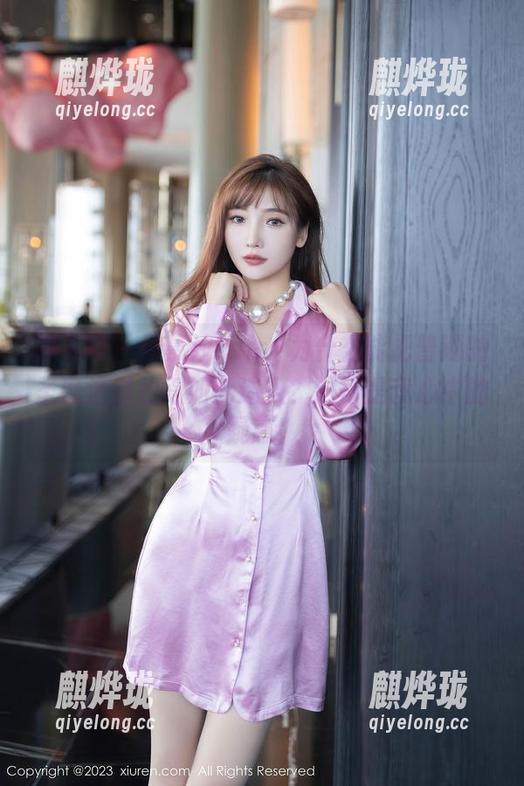 秀人网-周慕汐fairy 秀人网 - 周慕汐fairy为什么能把普通的圣诞造型拍得如此迷人?这可是我心中的疑惑!