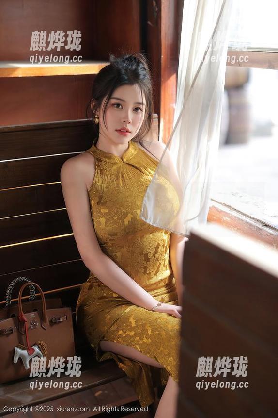 秀人网-夏诗雯Sally 秀人网 - 牛仔裤英雄的私拍日常,夏诗雯Sally告诉你:不只是穿着!
