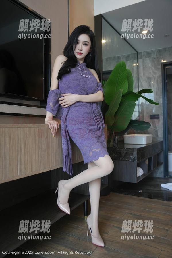 秀人网 - 美昕Yumi的长腿图鉴：不撞南墙，不知长腿几何图片合集