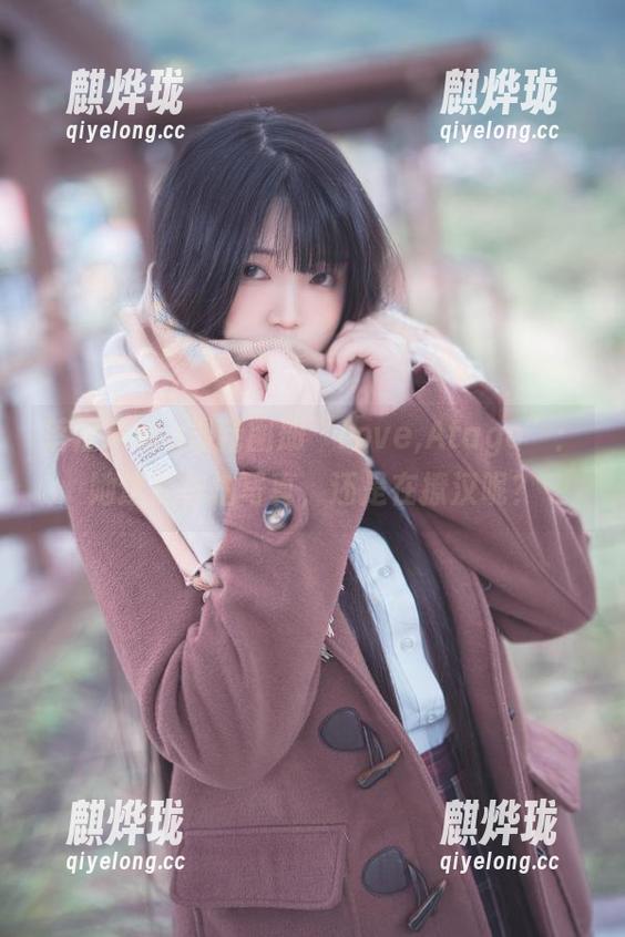落落Raku最新图册“Love,Atago”：她这是在拍写真，还是在撩汉呢？