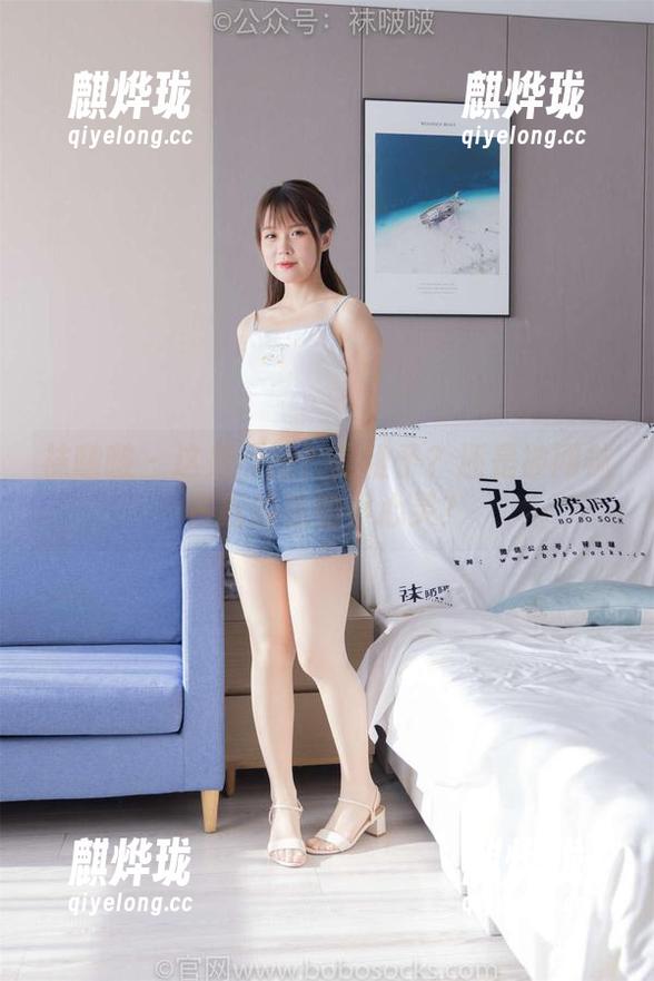 袜啵啵 - 这是原图？是稚予？还是被网袜占据的我的小心灵？