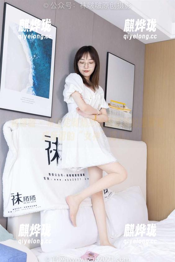 袜啵啵-苏苏 袜啵啵 - 希望定制婚纱能把苏苏的图集变成所谓的“女神”范儿。