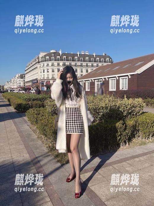 软妹小九九 微密圈 - 我在翻软妹小九九的女仆写真合集,竟然发现了一种不经意的撩人,没想到啊。