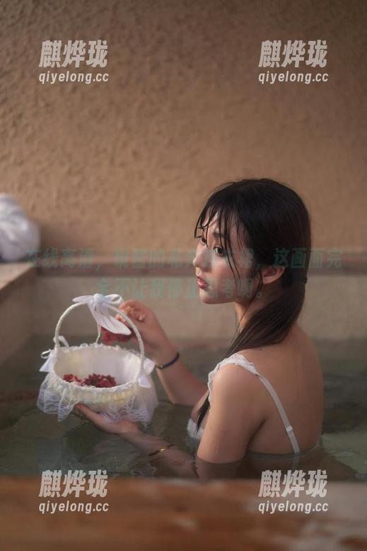 镜酱 在线高清,镜酱的私奔连衣裙,这画面完全不让我停止思考啊。