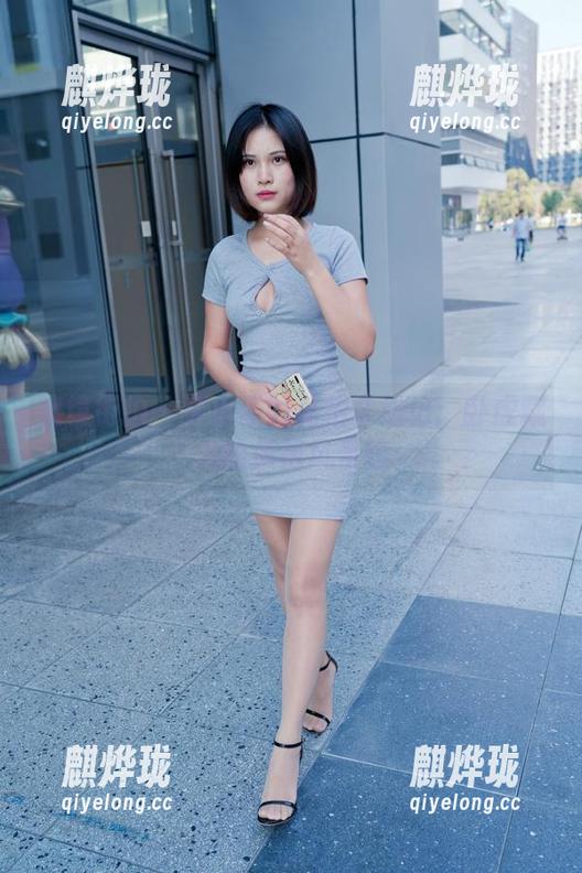 魔镜街拍 - 艾小青的私拍奇遇记：卧虎藏龙的旗袍风景线